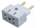 Adaptador Entra 2 Pinos 10 Amperes Sai 2 Femea 10 A + 2 Femeas 20 A Material Loua